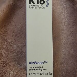 K18 Biomimetic Hairscience AirWash Dry Shampoo - White